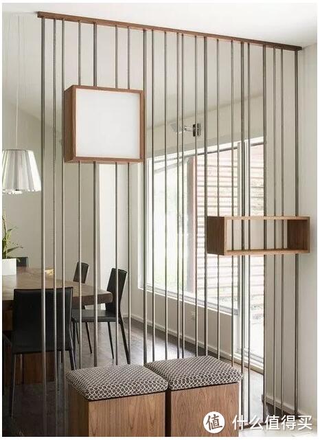你家看起来这么一览无遗,大概是因为命中缺软隔断吧!