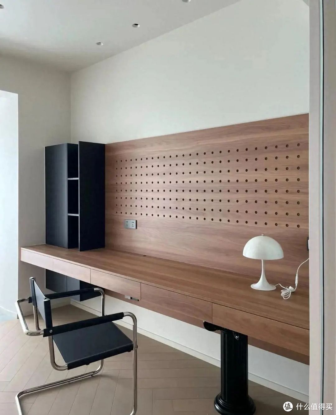 一块洞洞板,美了书房和餐厅!